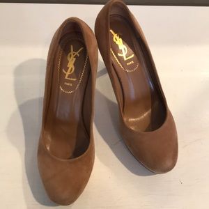 YSL Tribute platform pump